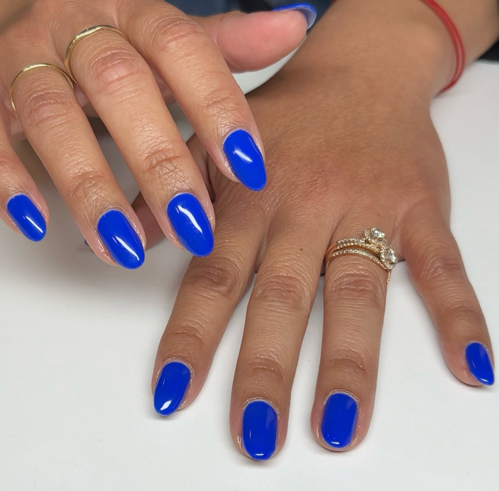 Structured manicure