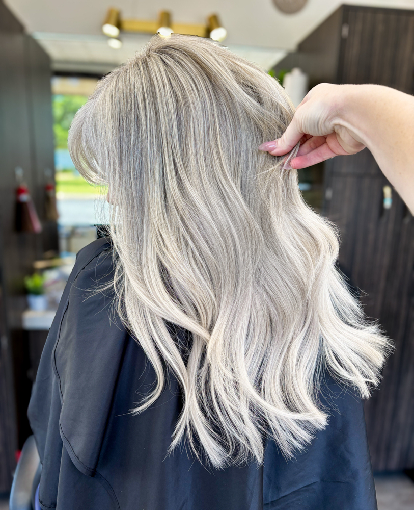 CONSULTATION - COLOR/GREY BLENDING