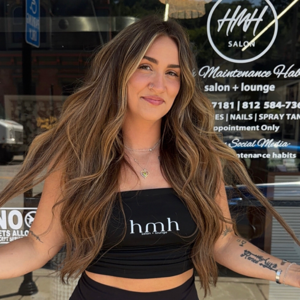 EXTENSION CONSULT at HIGH MAINTENANCE HABITS SALON + LOUNGE in Aurora, IN
