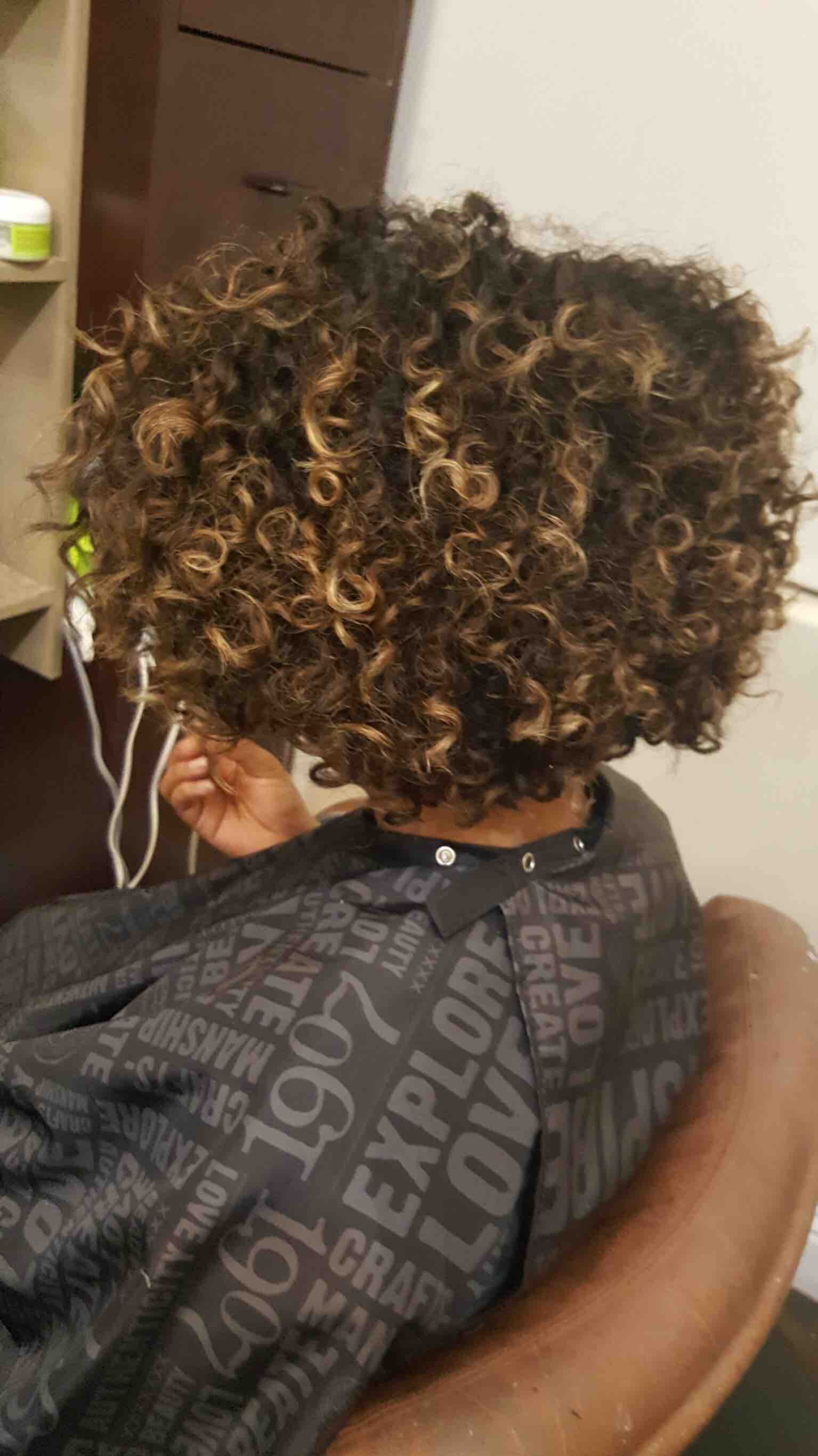 All Over Hightlight With Deva Cut