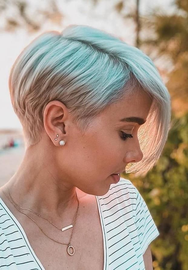 Women’s Haircut (short/pixie)