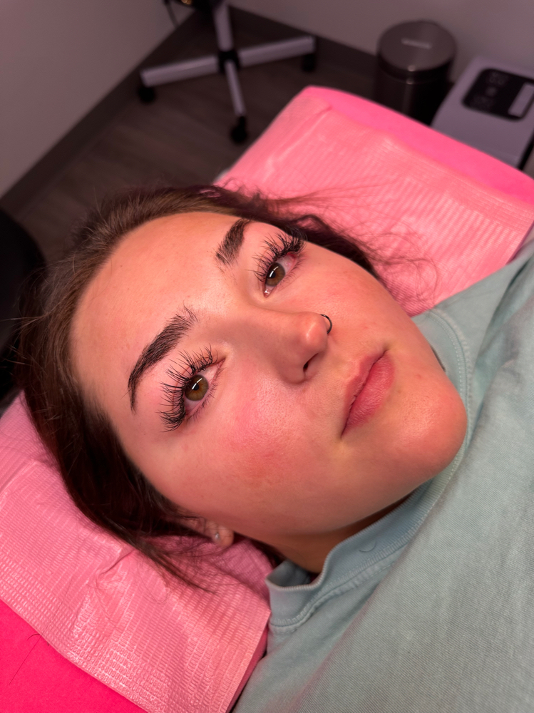 Classic Lash Set ( 2 Week Fill )