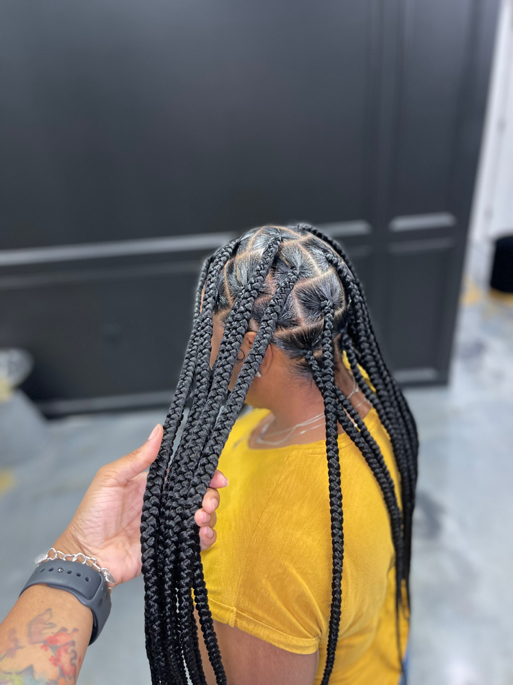 Large/Jumbo Knotless at Houston Braid Genie in Houston, TX