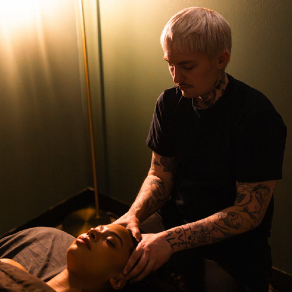 CASH: COUPLES MASSAGE WORKSHOP at Eclectic Beauty Lounge in Vancouver, WA