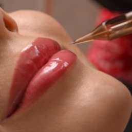 LIP BLUSH SPECIAL