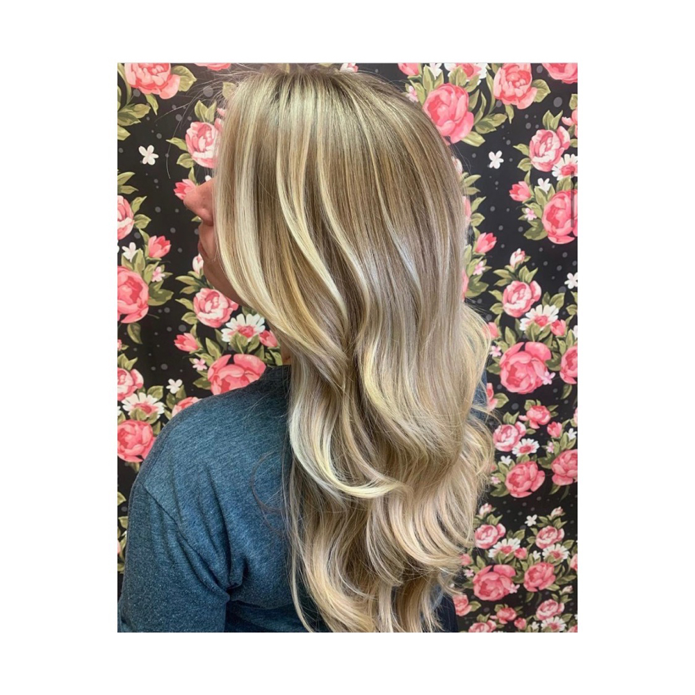 Full Balayage Highlight & Blowdry