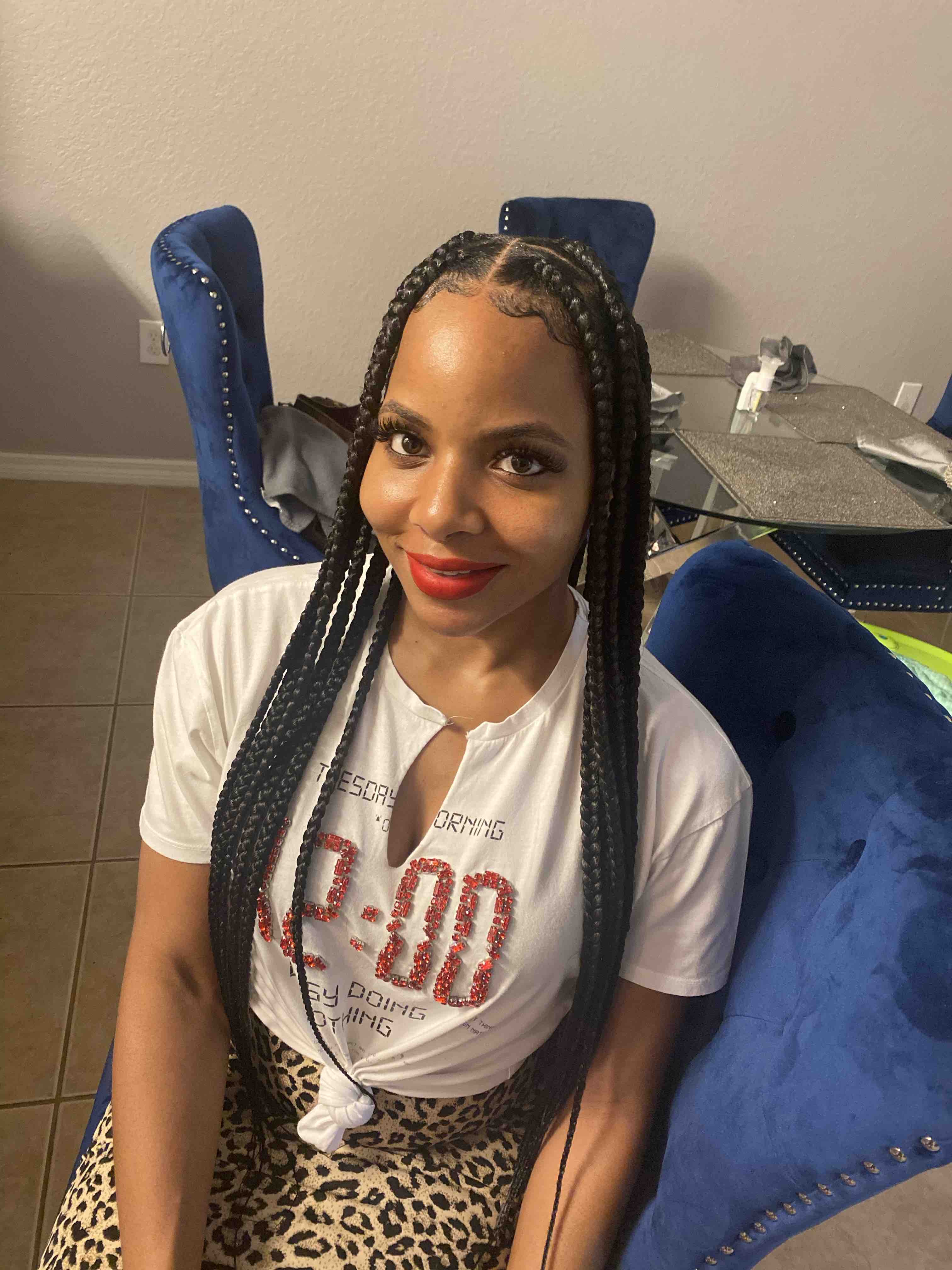 Jumbo Knotless Plaits✨