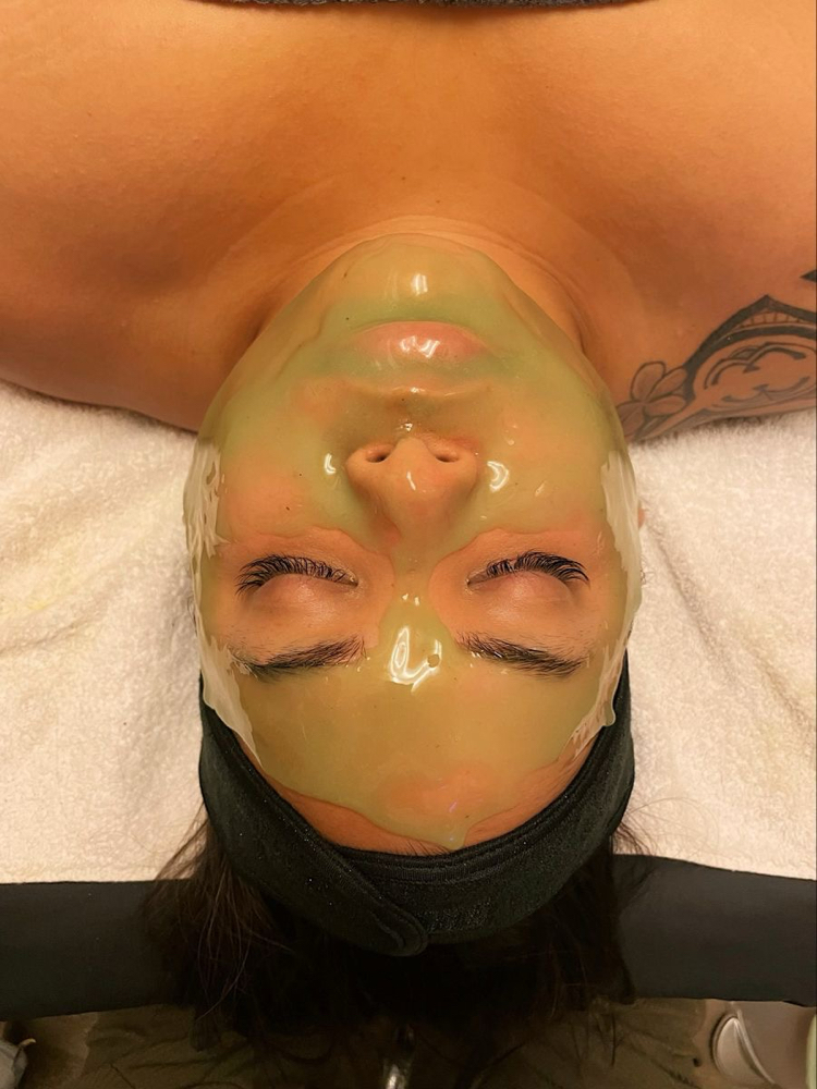 The Do or Dye Green Detox Facial