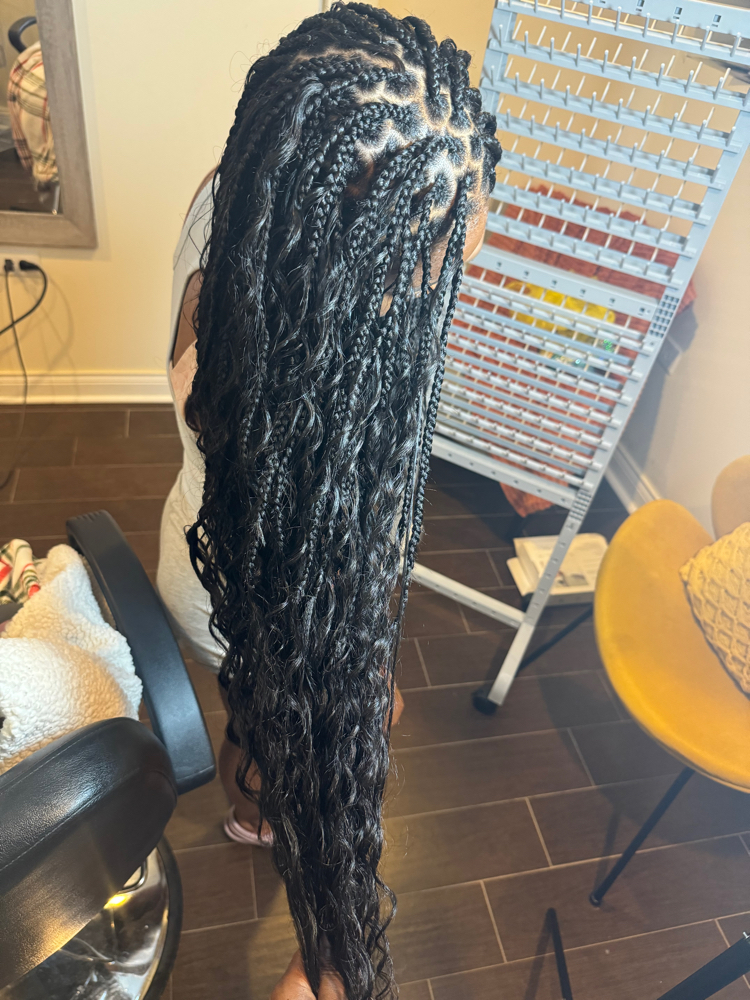 Boho Knotless Braids Waist Length