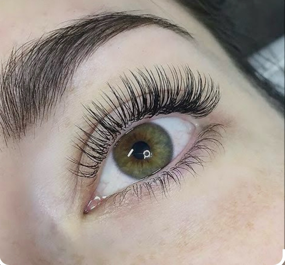 1:1 Classic Eyelash at KBrows in Fayetteville, NC