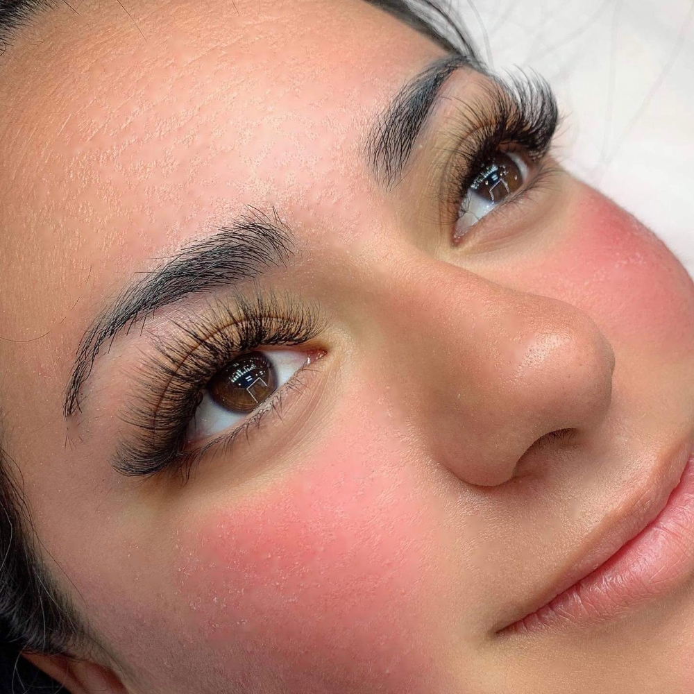 Volume Lash Extensions