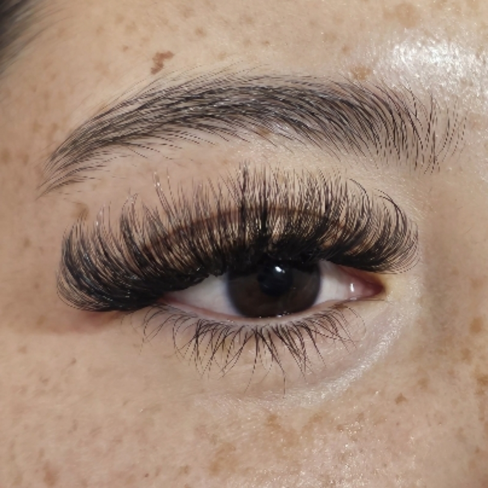 Volume Full Set at Lubbock Lash Lady in Lubbock, TX