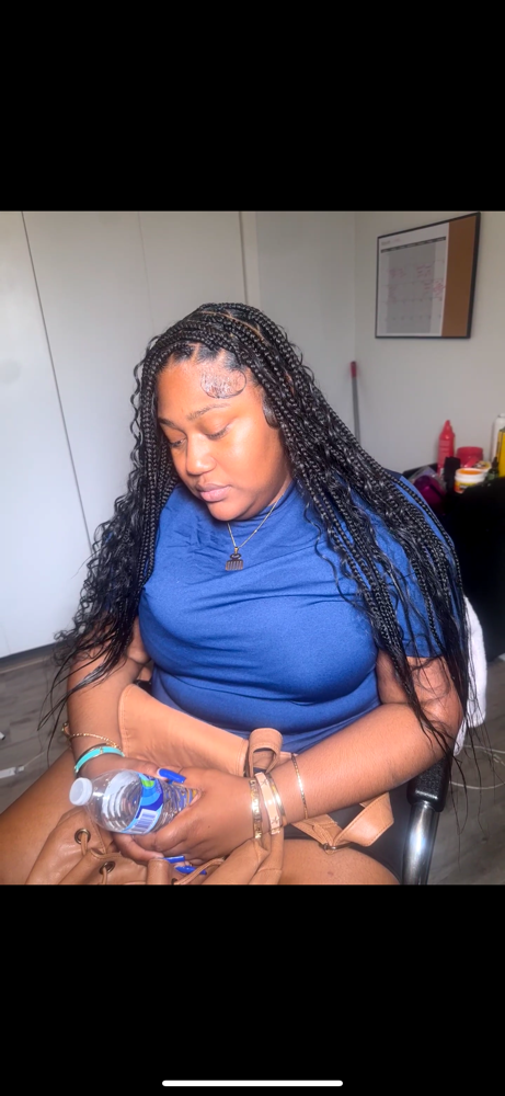 Medium Knotless *no Curls