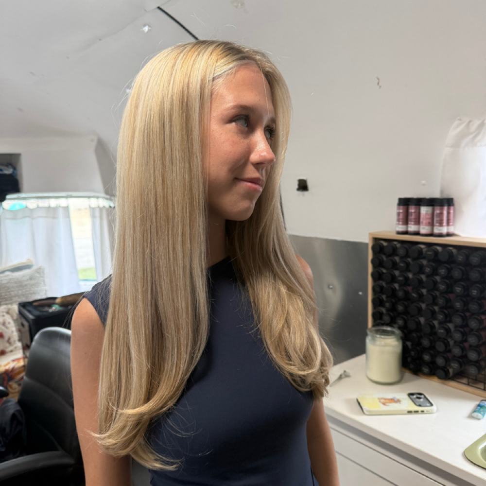Blowdry at Little Wild Beauty in Fort Lauderdale, FL