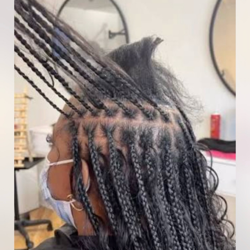 Touch Up Start From $120 And Up at Beauty Lounge By Mariam |Braids|Makeup|WigInstall| in Spring, TX