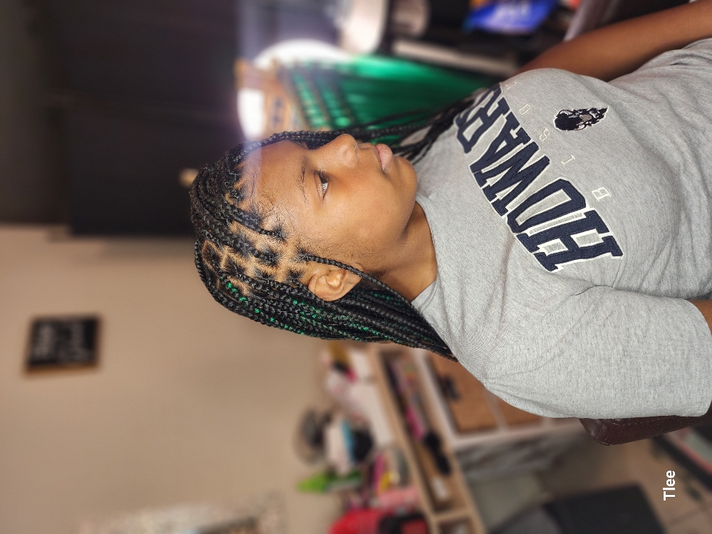 Large Knotless Braids at TALENTEDTLEE LLC in Dallas, TX