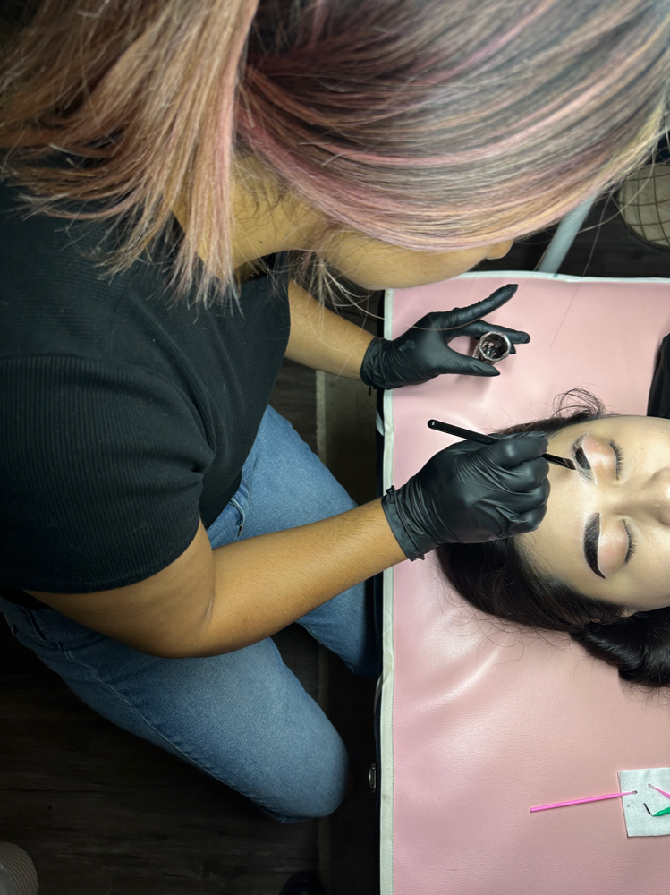 BROW LAMINATION TRAINING