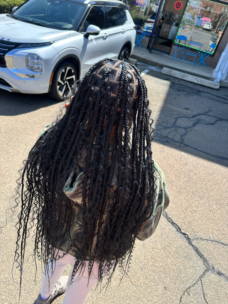 Medium Boho Knotless