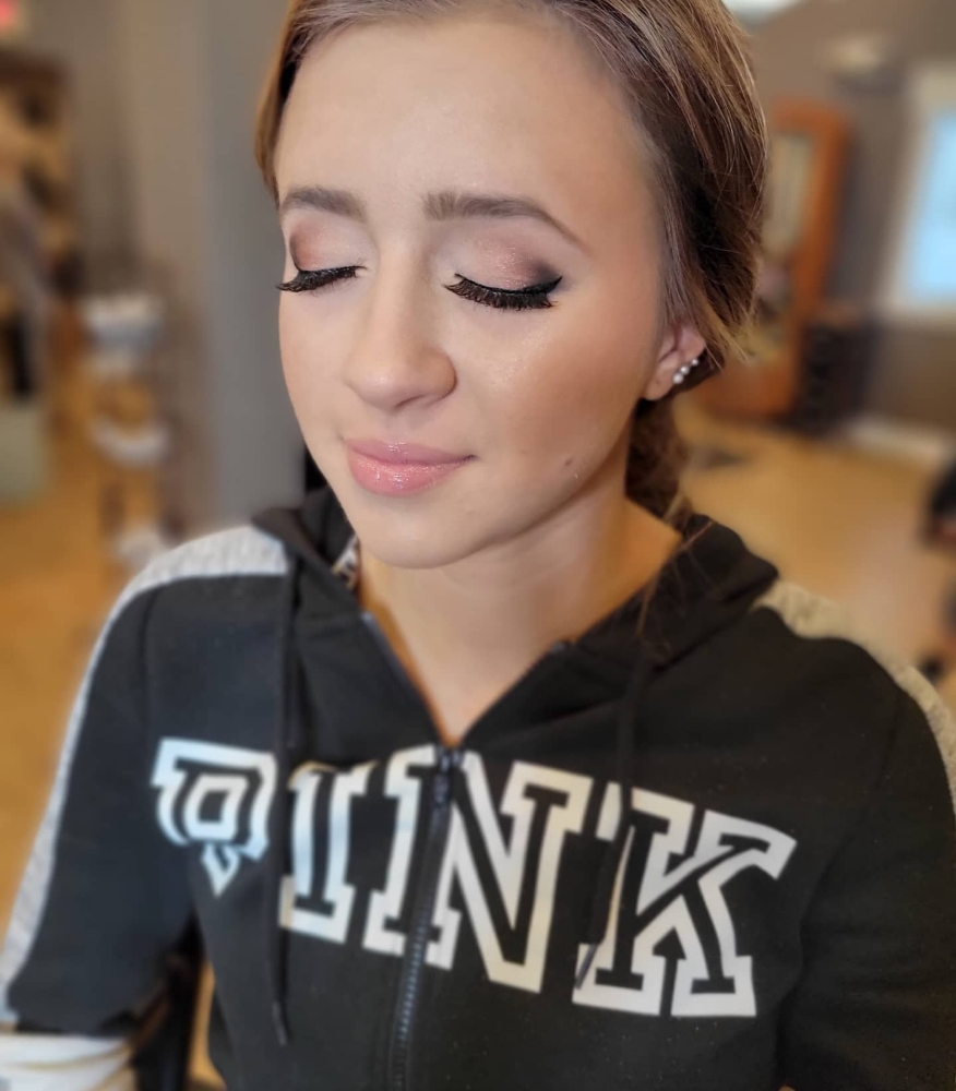 Airbrush Makeup With Lashes