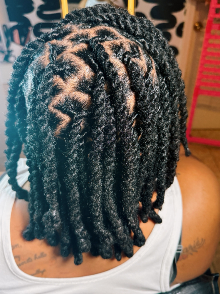 Loc Retwist (MEDIUM LENGTH)