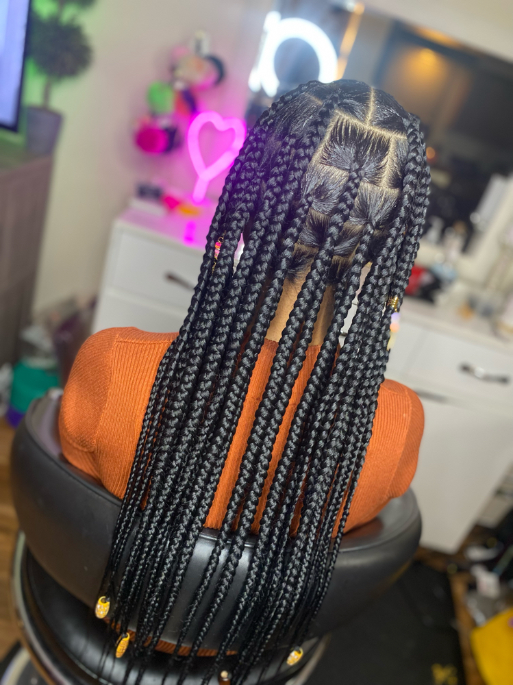 Jumbo Knotless braids