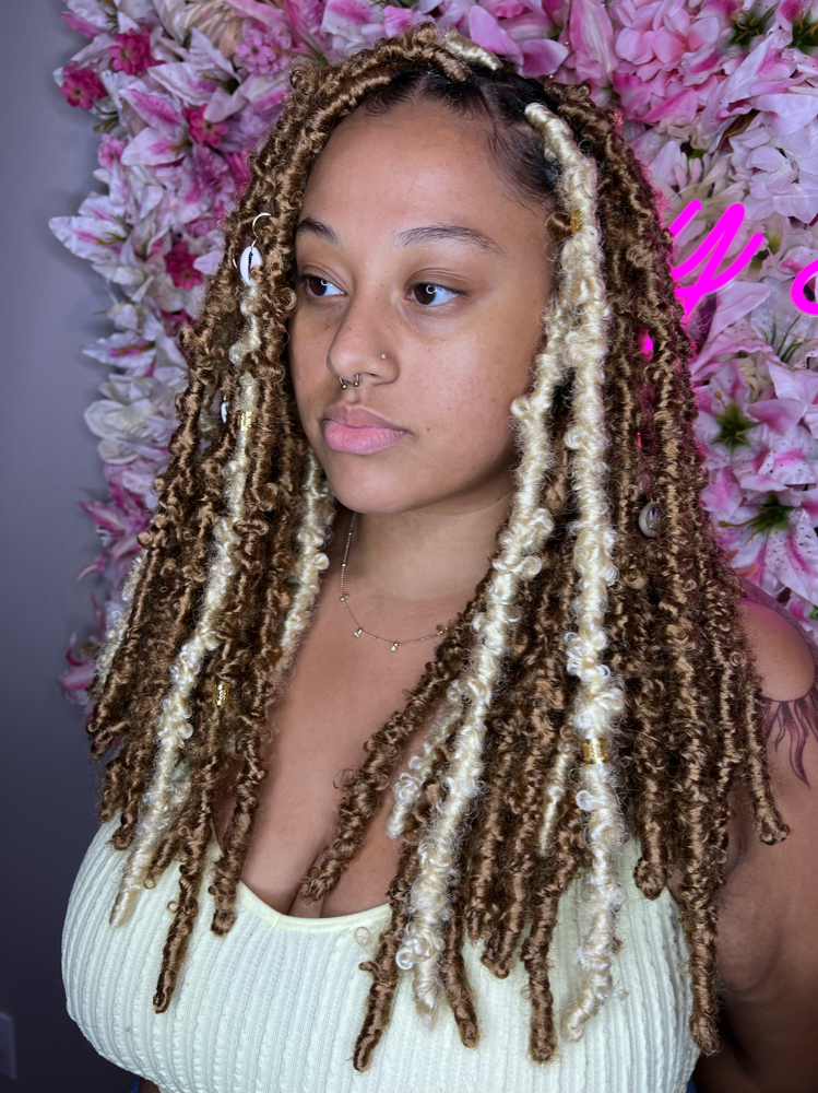 14" (Midback) Butterfly Locs