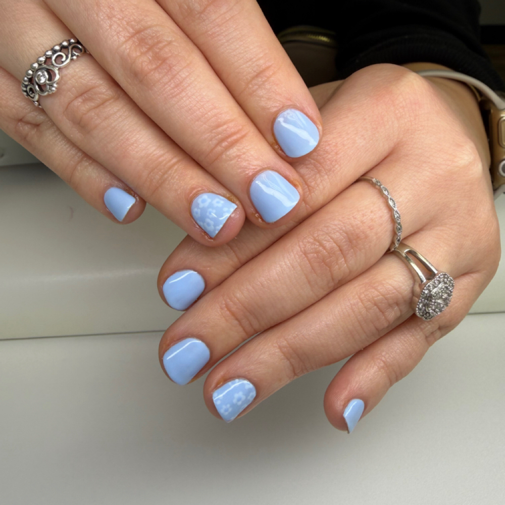 Basic Gel Manicure at Nailsbylilyh in Knoxville, TN