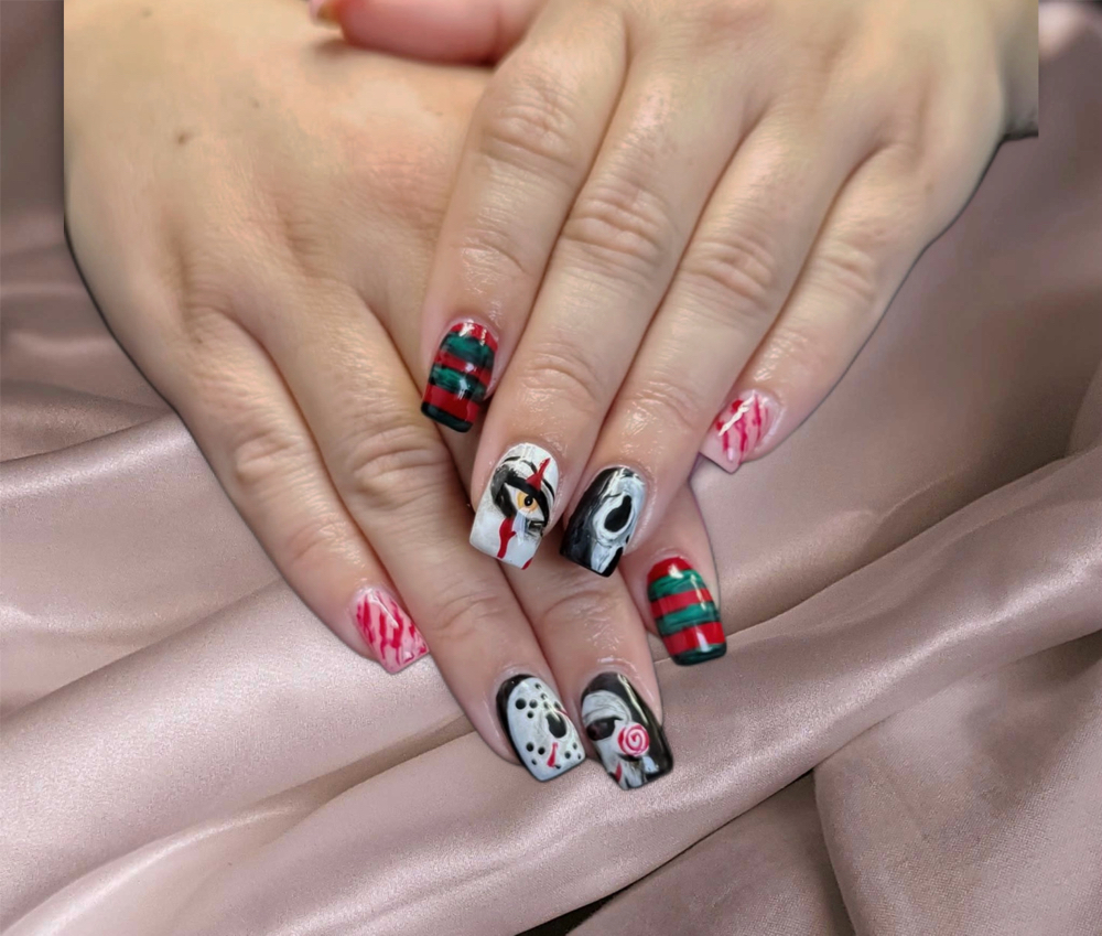 NAIL ART