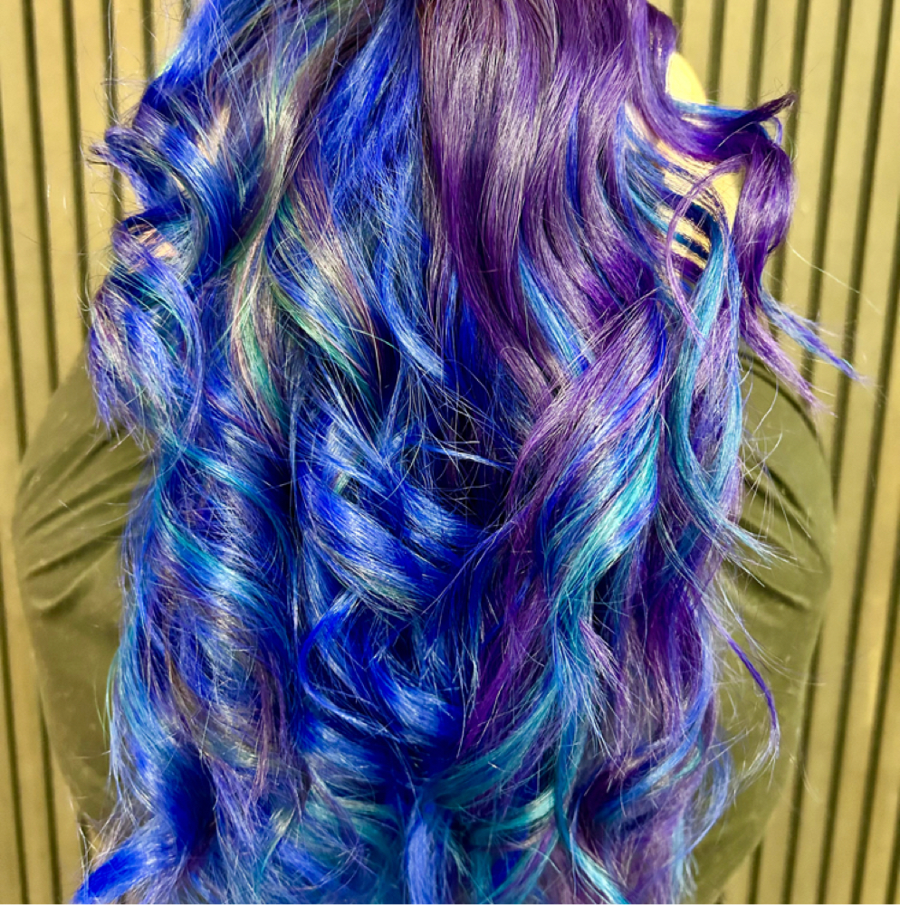 Creative Color Transformation at Twin Peaks Hair Salon in Colorado Springs, CO