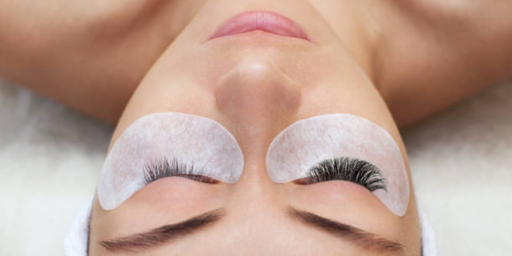 Lash Removal