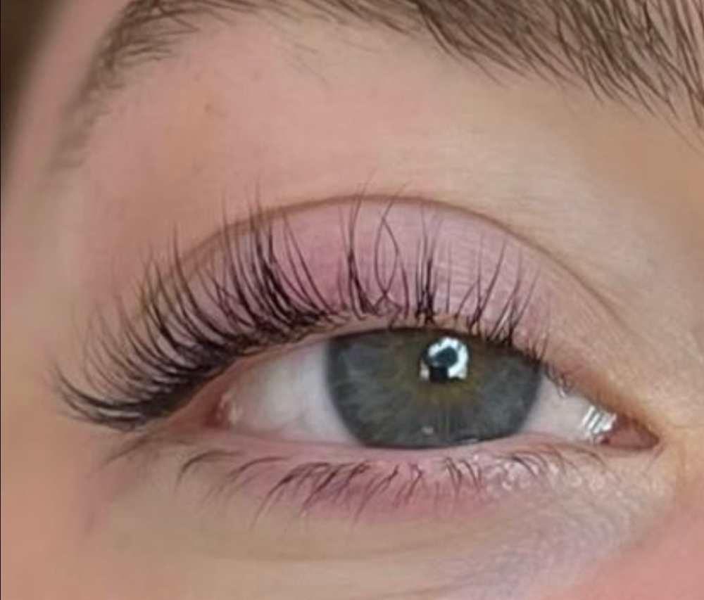 Lash Lift And Tint