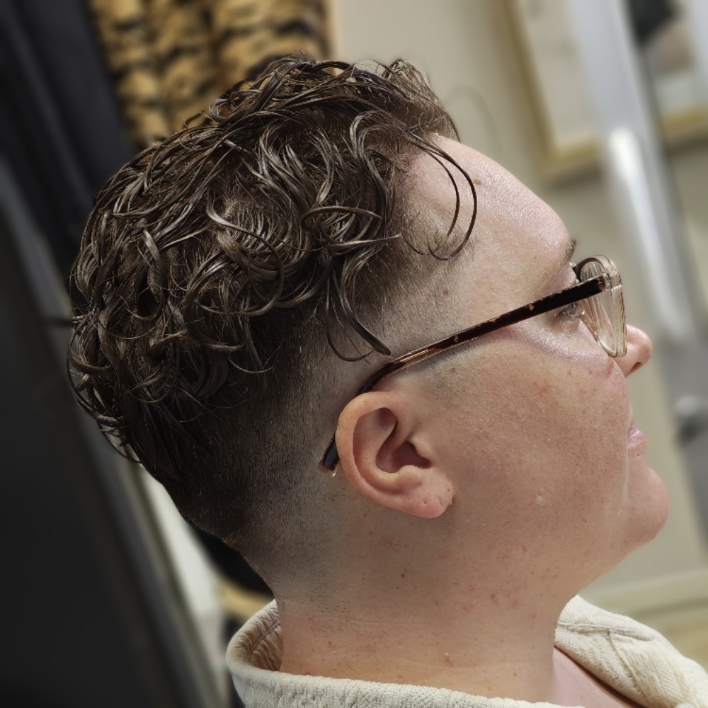 Top Shelf Curls at Top Shelf Grooming,LLC in Columbia, SC