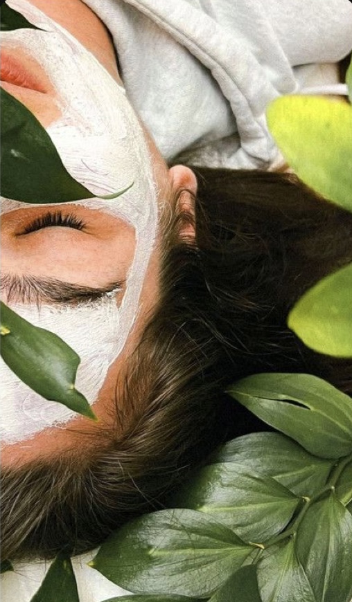 $20 Off - Customized Facial
