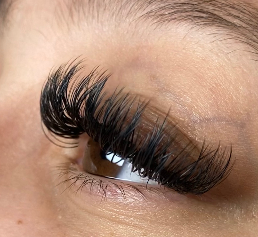 Fullset Mega Volume Lashes