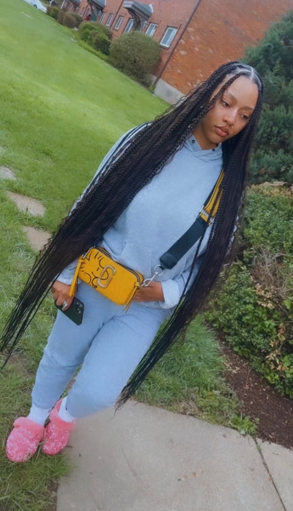 Large Boho Knotless at Bre The Braider in Hazelwood, MO