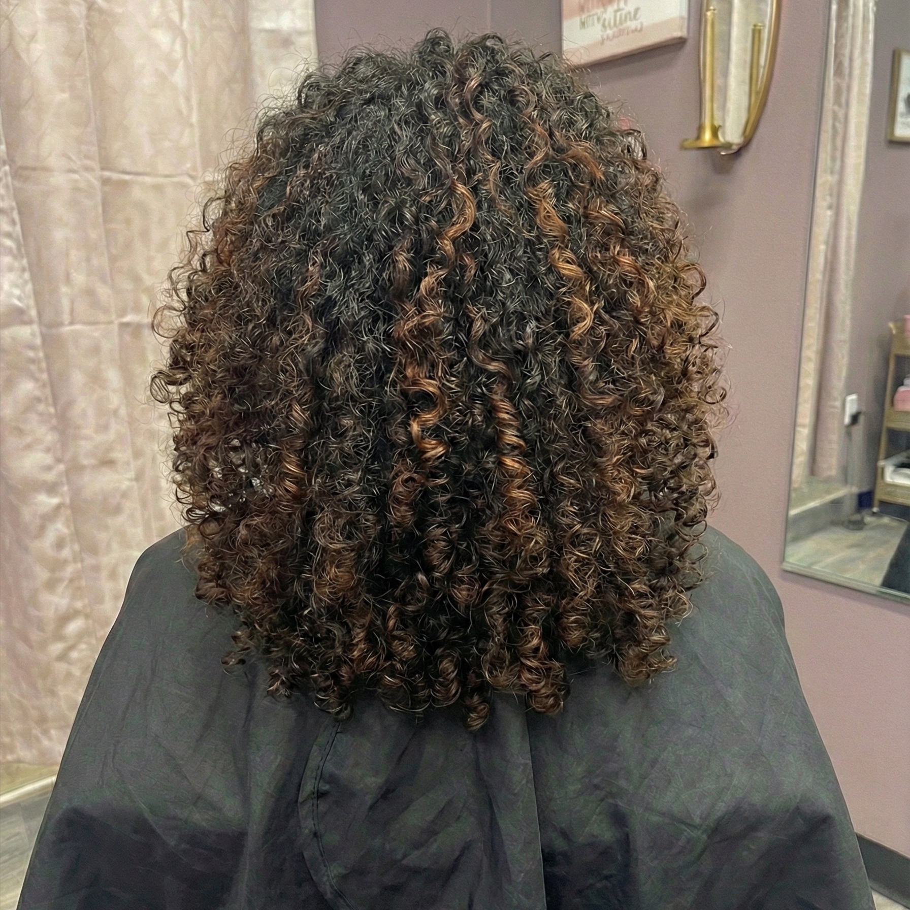 The Luxe Curl Design