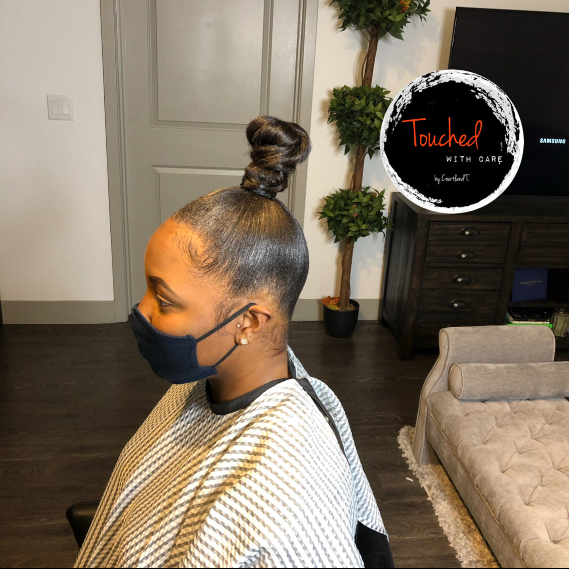Top Knot Bun (HAIR INCLUDED)