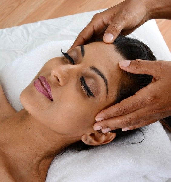 Scalp massage treatment