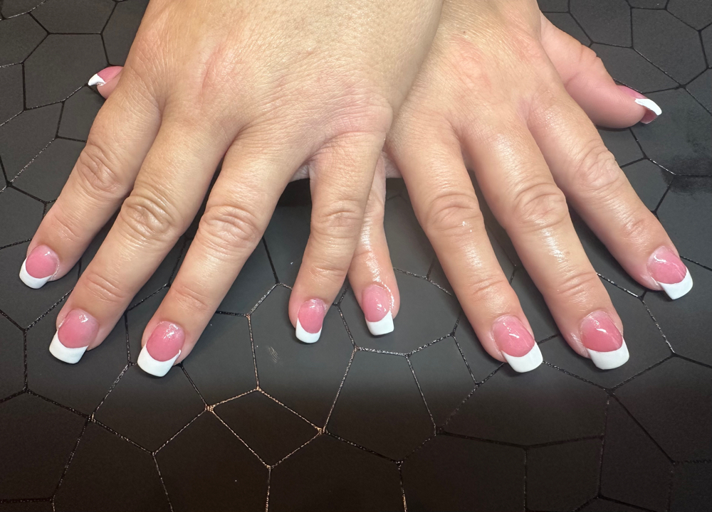 French Tip Nail Extensions