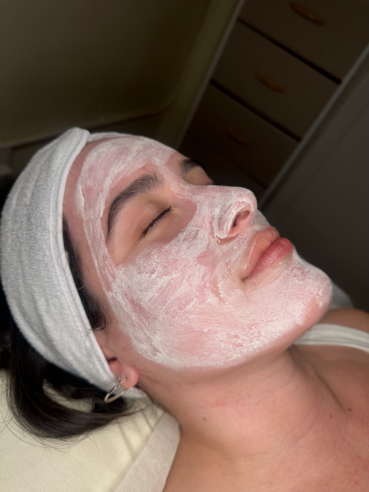 1hr Customized Facial