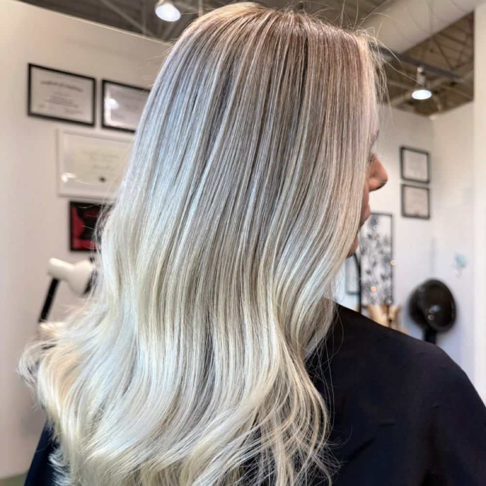 AIR TOUCH Technique (PER HOUR) at West View Salon & Spa in Fairview Park, OH