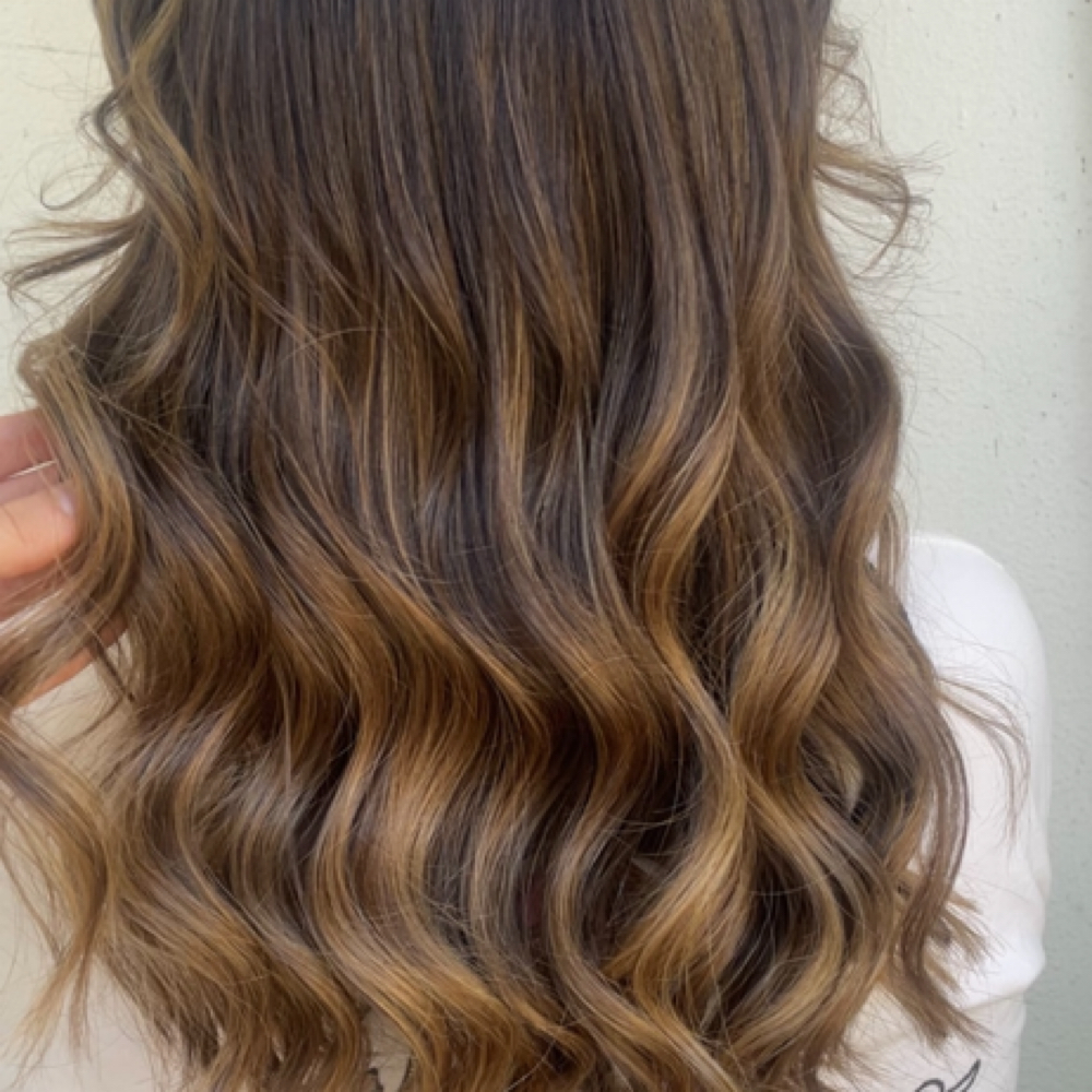 Mini Highlight at Home.Life Hair in Vancouver, WA
