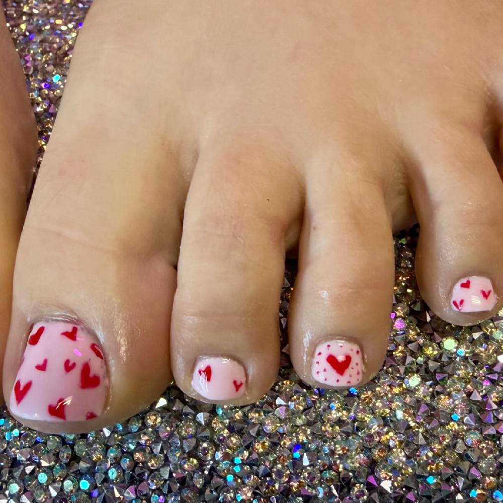 Design Add Ons 💅🏼 at The Heel Hustler X Sarah B’s HairPlay in Laurel, MS