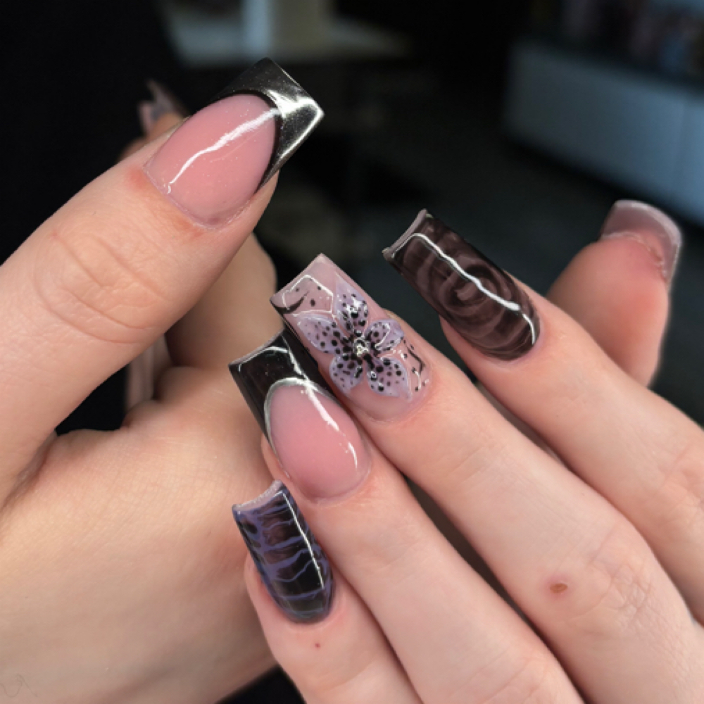 Viv’s Nail Services at Beauty With Grace Tanning Hair An Nails in Akron, OH