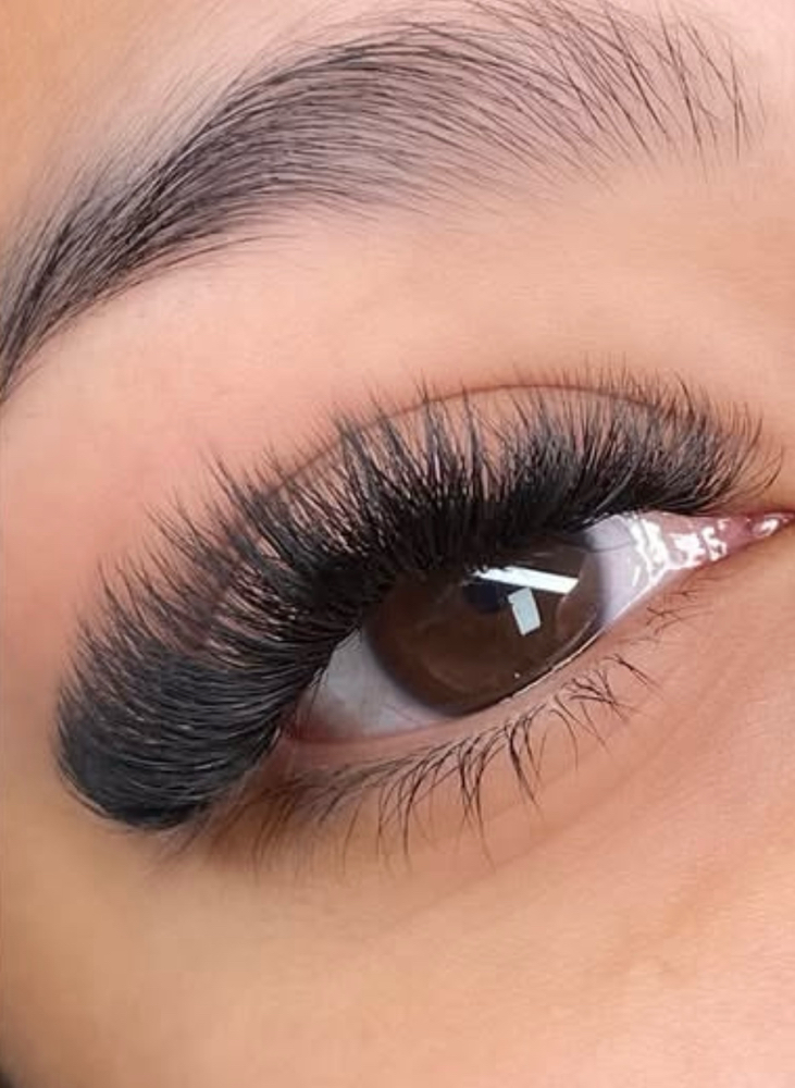 Volume Set at Lashes by day in Edinburg, TX