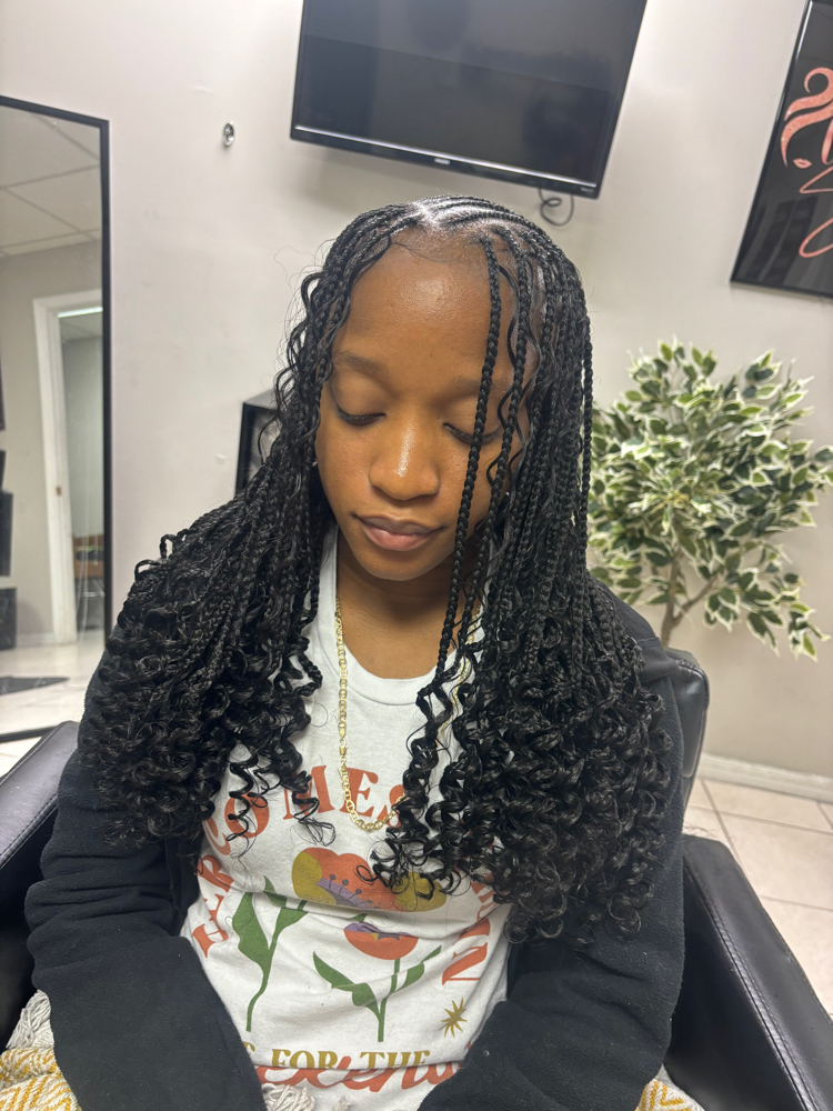 Small Flip Braids Short