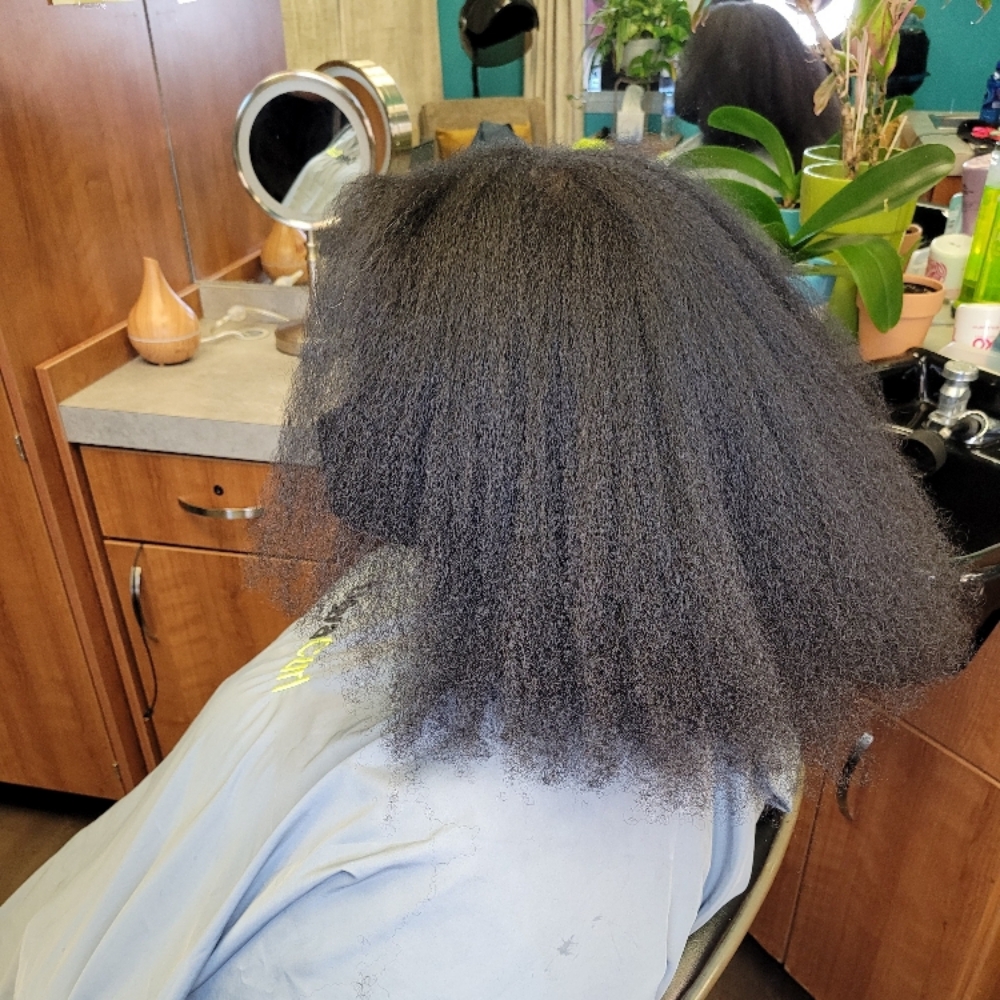 Shampoo and Blow Dry at D&R Hair Studio in Columbia, SC