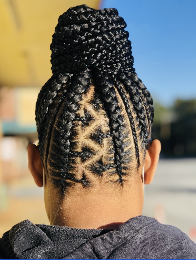 Stitch Ponytail triangle design Bun