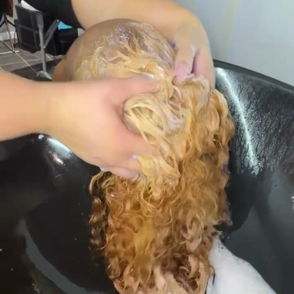 Shampoo at ImpressMeStudio in Rochester, NY