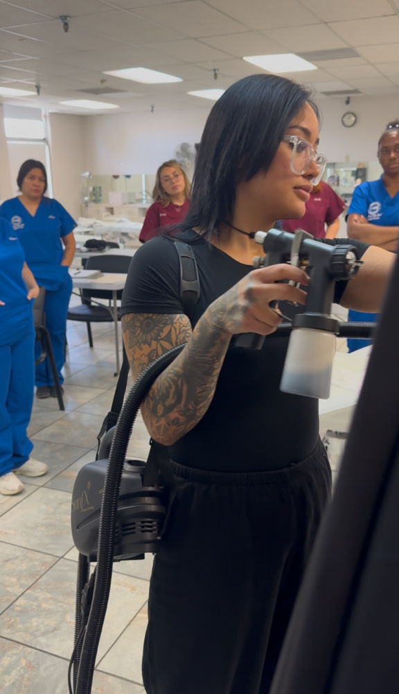 Spray Tan Start-Up Masterclass